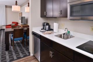 TownePlace Suites by Marriott Gillette - 0