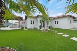 Mazurka 19 - Palm-Eagle Beach - 6