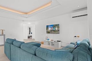 Mazurka 19 - Palm-Eagle Beach - 1