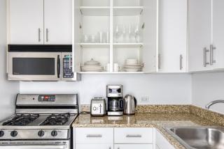 Tribeca Studio w Gym Indoor pool NYC-184 - 3