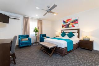 Adelaide Royal Coach - 8