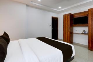 FabHotel Sri Jahnavi - 6