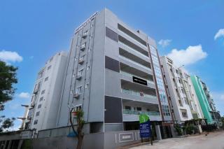 Collection O Sri Jahnavi Group besides Yashoda Hospital hitec city - Hyderabad - 9