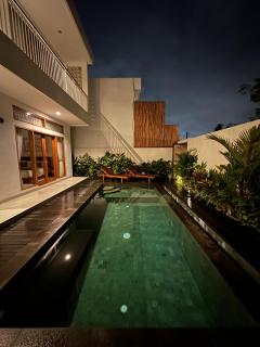 Villa Adrishta Pererenan - Munggu - 0