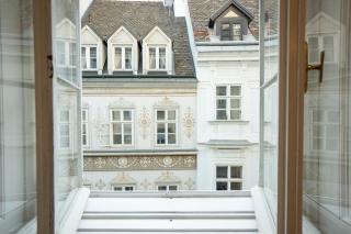 Cozy 1BR apartment near Opera - 24h self check-in - 3