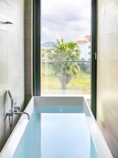 Jeju Attirance Hotel & poolvilla - 2