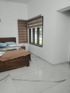 Barathapuzha Home Stay - - 8
