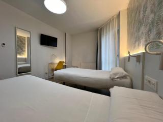 IRAIPE Gorbea Auto Check-in - Vitoria-Gasteiz - 8