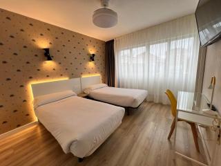 IRAIPE Gorbea Auto Check-in - Vitoria-Gasteiz - 0
