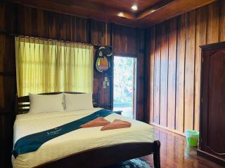 Tharathip Resort Koh Phangan - SHA Plus - Wok Tum - 6