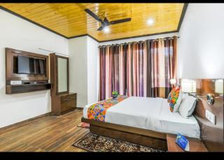 Hotel 7 Heavens - Mussoorie - 7