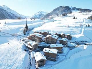 CHALET VILLAGE ZAGLGUT Ski in Ski-out in winter, air conditioning in summer - 2