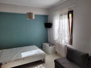 Quiet apartment in family house - Atene - 5