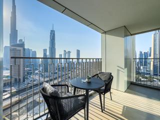 Premium 3BR l Office with Burj Khalifa & Fountain Views - 6