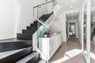 Beautiful House in Glebe with Two-Car Garage - Sídney - 1