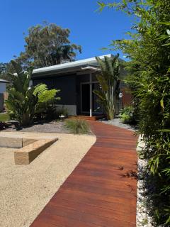 Shoaly House Cottage - A charming coastal escape - 8