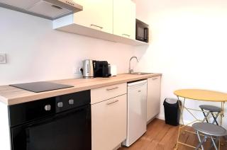 Cosy studio lumineux douillet - Parking Gratuit - Châteauroux - 2
