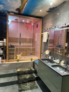 Villa Oasis près de Paris avec Piscine Chauffée, Sauna et Jacuzzi pour 15 Personnes - 8