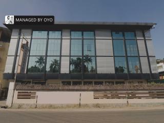 Super Townhouse Edassery Resort - 2