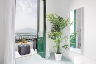 SorrentoVibes - Seaview Home on the beach & amazing views terrace - Sorrento - 1