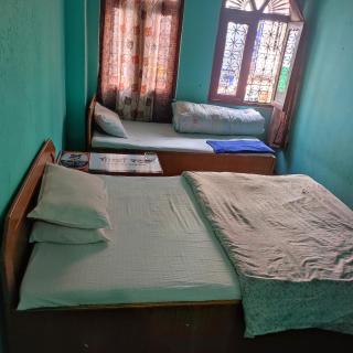 Myagdi Devisthan Guest House And Bhanchha Ghar - Pokhara - 2