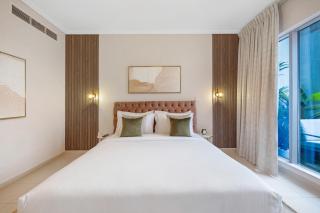 Durrani Homes - The Luxe Retreat 4BR Podium villa with private Jacuzzi and Burj Khalifa View - 2