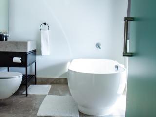 Ellipse Waterfall Executive Two Bedroom - Midrand - 5