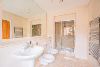 Luxury Mews House with Free Parking - Londra - 8