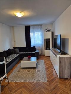17 OKTOBRA M Apartmant - Belgrad - 1