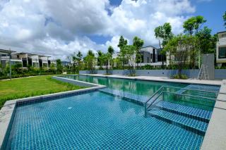 Spacious 3bd Townhouse in Laguna park - - 0