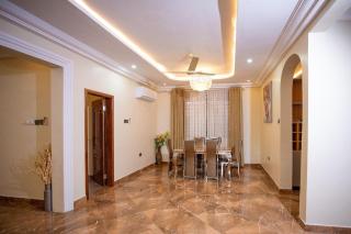 4 Bedroom Apartment North Legon - 8