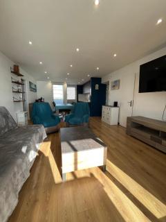 Apt T3 - Front de Mer - Parking - Tout Confort - Ajaccio - 8