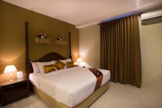 Amalfi Hotel Seminyak - Seminyak - 4