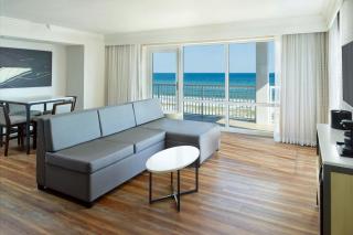SpringHill Suites by Marriott Pensacola Beach - 6