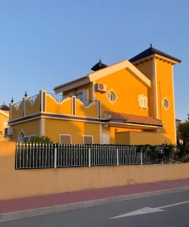 Casa Sophie mit großem Pool - 9