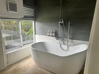 真鶴町ペットと泊まれてBBQも可能な広々ワンフロア貸切apartment Hotel途乃中 - Manazuru - 7
