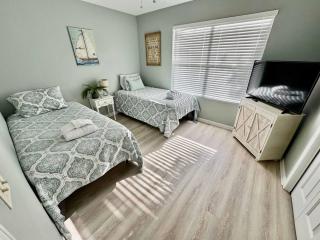 Pet Friendly Beach Villa 2 Bed 2 Bath #7105 TreeTops - Hilton Head Island - 3