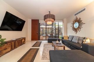 Exclusive Penthouse with Private Plunge Pool and Terrace - 5