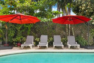 Tropical 3BR Escape with Pool, 7 Min Drive to Beach - Hollywood - 4