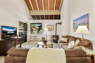 Lakeland Village 2 Bed Condo Pool View - 0