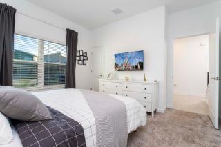 Enchantment 4BR Luxury Villa with a Pool! - 4379 SL - Kissimmee - 2