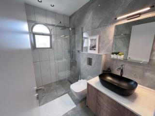 H&O Diamond Complex Sea View Apartment - 6