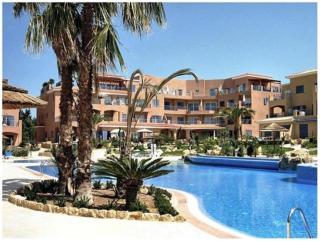 H&O Limnaria Elegance Pool View Apartment - Paphos - 8