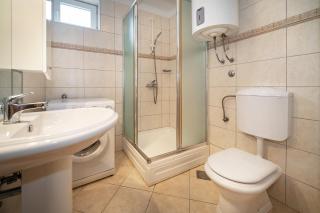 Apartments Tudor with Balcony - 4