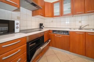 Apartments Tudor with Balcony - 7