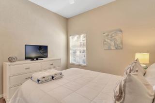 Exquisite 3BR Townhome- Bahama Bay Oasis - 806 LL - Kissimmee - 1