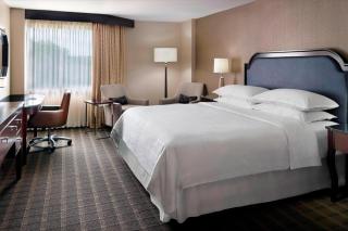 Sheraton Charlotte Airport - Charlotte - 3