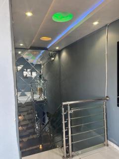 Bam's Place Luxury Apartments - Lagos - 3