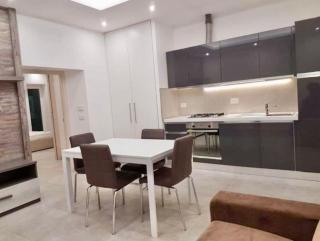 Appartamento moderno a 15 minuti dal centro di Roma - Rome - 0