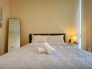City Center Stay With Parking - Hobart - 5